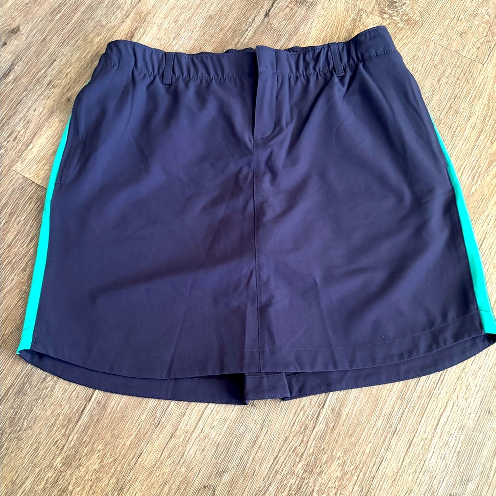 Under Armour Ladies Golf Skort.  Washed and worn once.